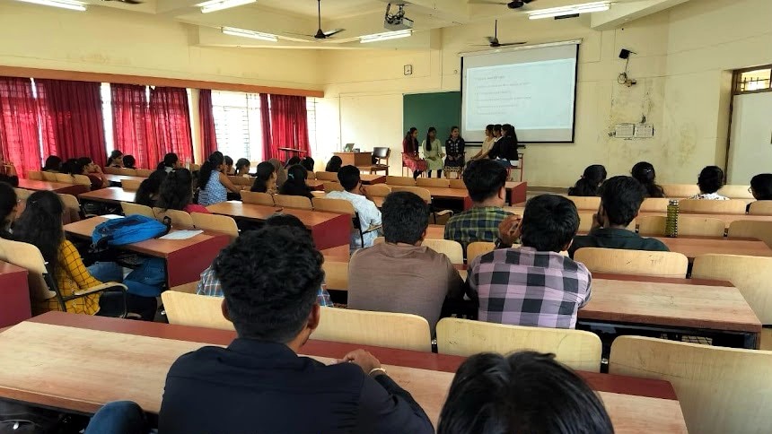 Interactive classroom discussion and student engagement